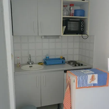 Two-bedroom With Canal View 114 דירה